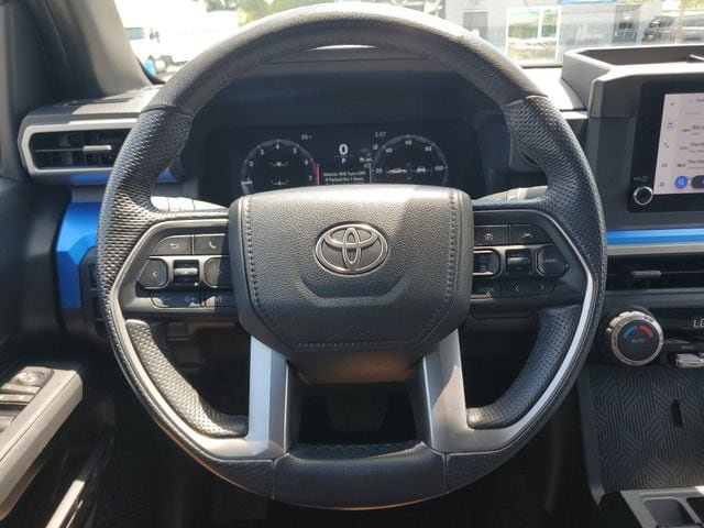 Used 2024 Toyota Tacoma TRD Off-Road AWD/4WD image 26