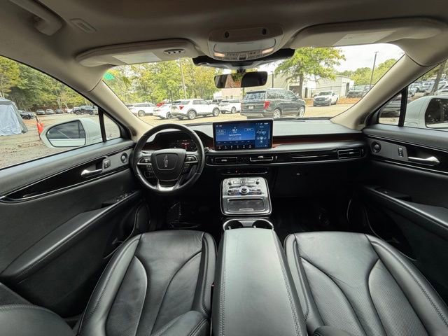 Used 2022 Lincoln Nautilus Reserve w/ Luxury Package image 9