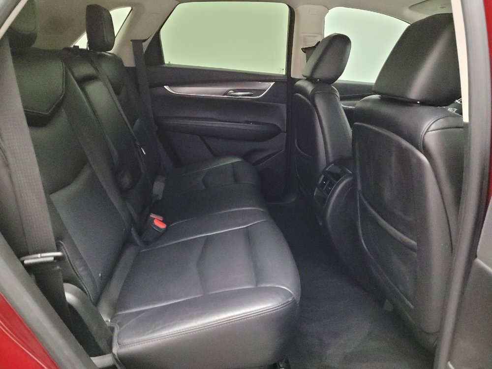 Used 2017 Cadillac XT5 Luxury w/ Driver Awareness Package image 19