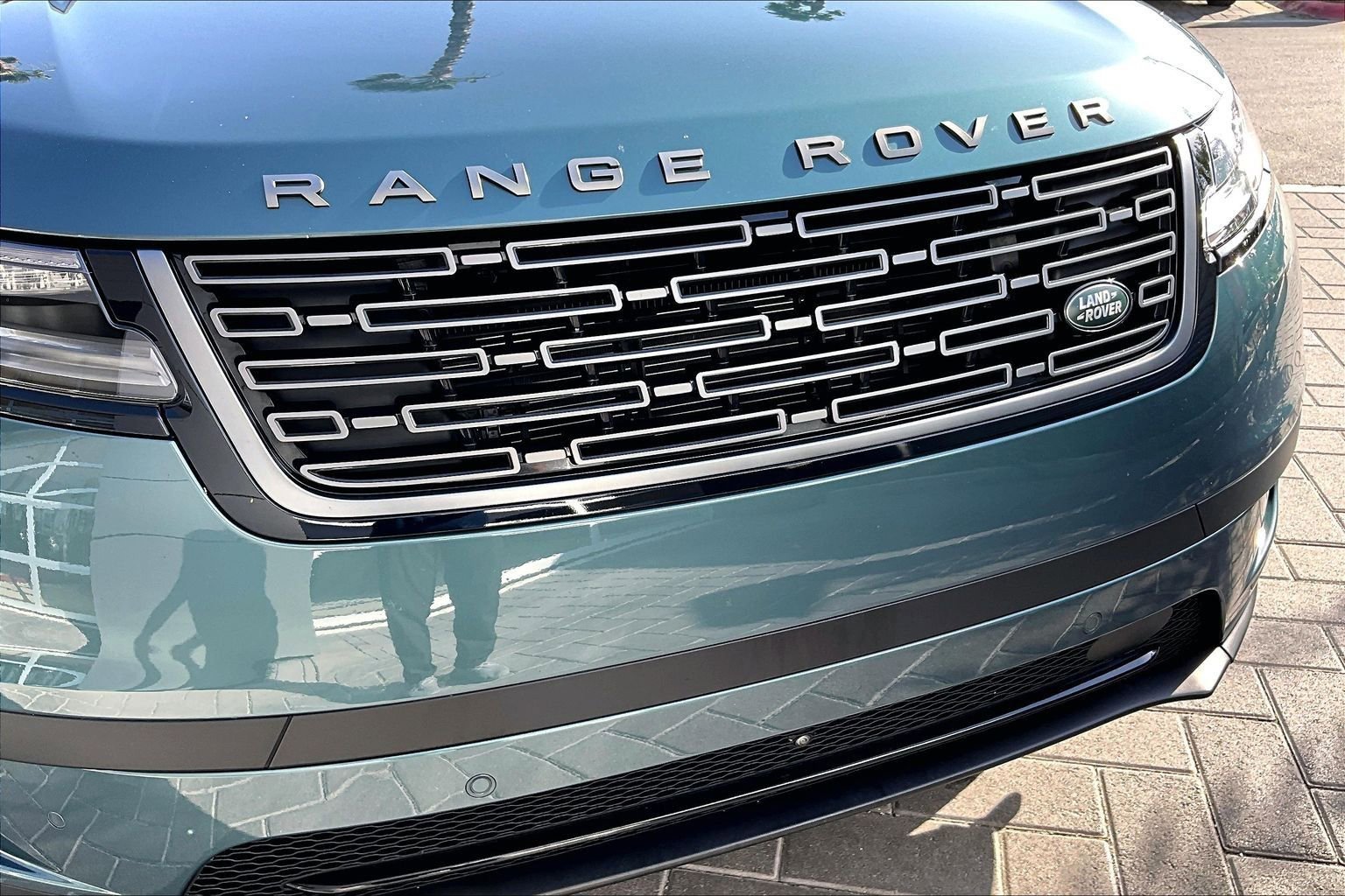 Used 2026 Land Rover Range Rover Velar S AWD/4WD image 30