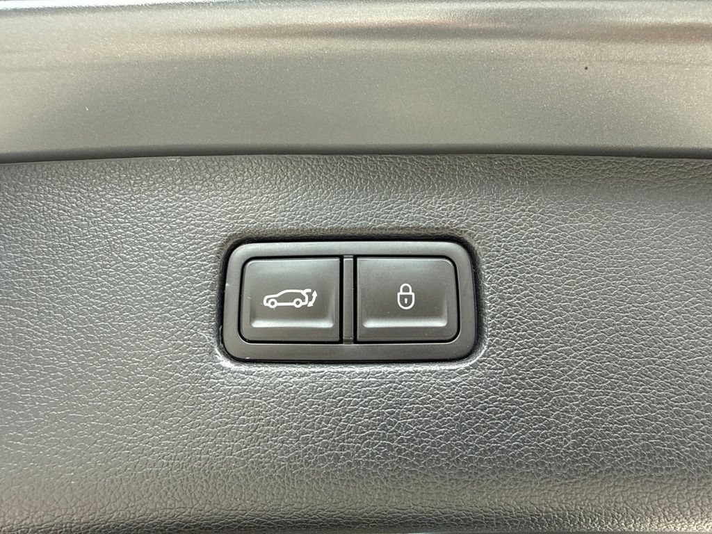 Used 2023 Genesis GV80 2.5T w/ Prestige Package AWD/4WD image 29