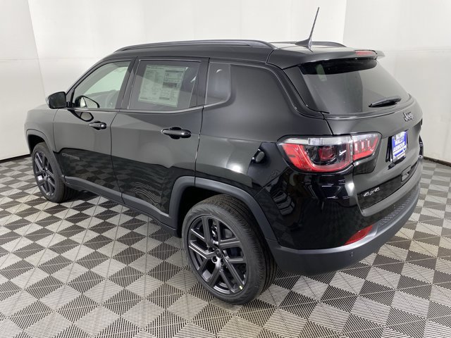 New 2026 Jeep Compass Limited w/ Sun, Sound & Navigation Group AWD/4WD image 11
