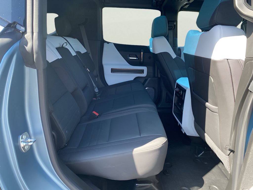 Used 2024 GMC Hummer EV 3X w/ Omega Edition AWD/4WD image 19
