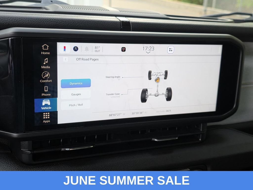 Used 2024 Jeep Gladiator Sport AWD/4WD image 17
