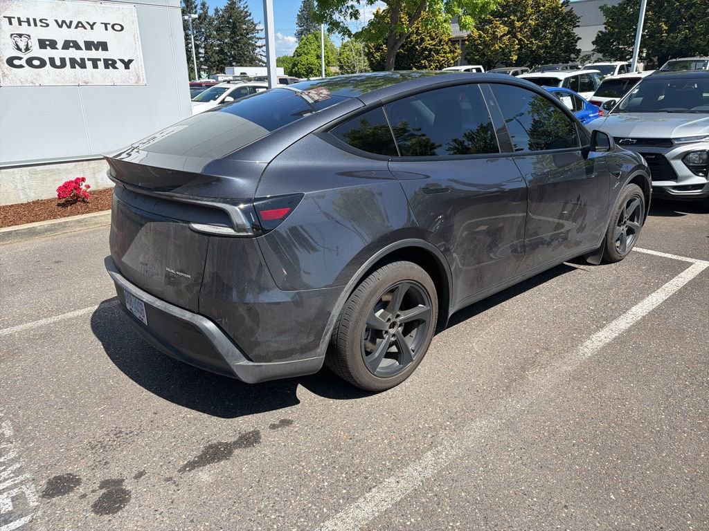Used 2026 Tesla Model Y Long Range AWD/4WD image 5
