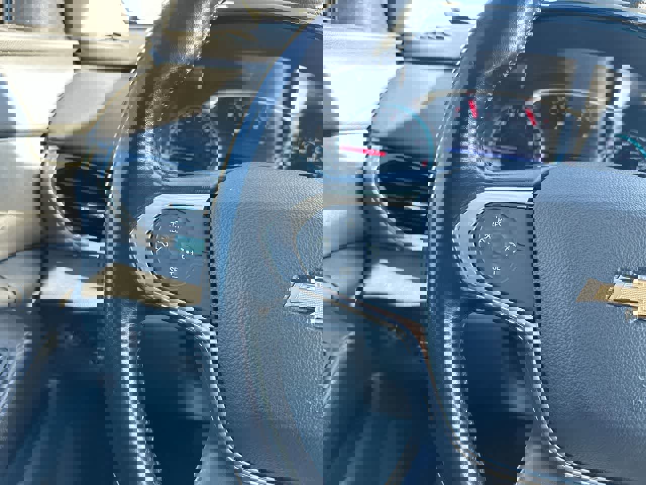 Used 2020 Chevrolet Traverse LT image 29