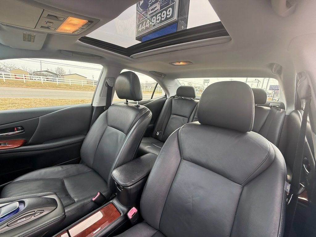 Used 2010 Lexus HS 250h image 12
