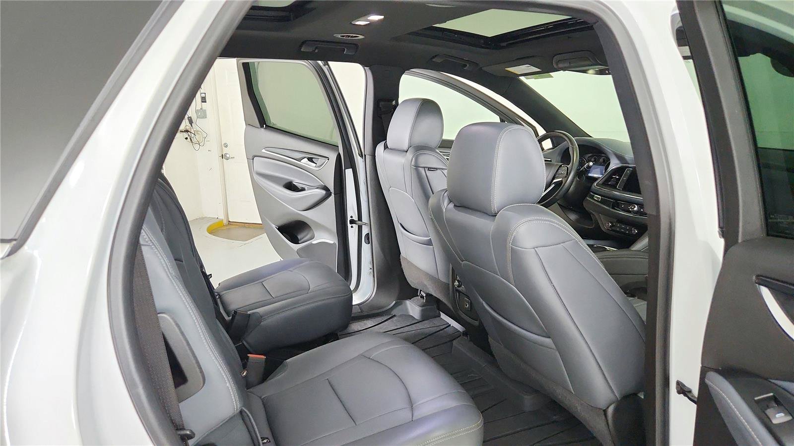 Used 2023 Buick Enclave Essence w/ Experience Buick Package AWD/4WD image 27