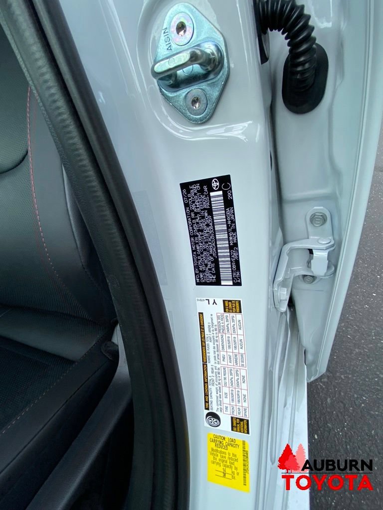 New 2027 Toyota Prius Plug-In Hybrid FWD image 28