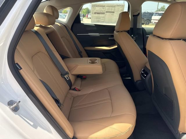 New 2026 Hyundai Sonata Limited FWD image 12