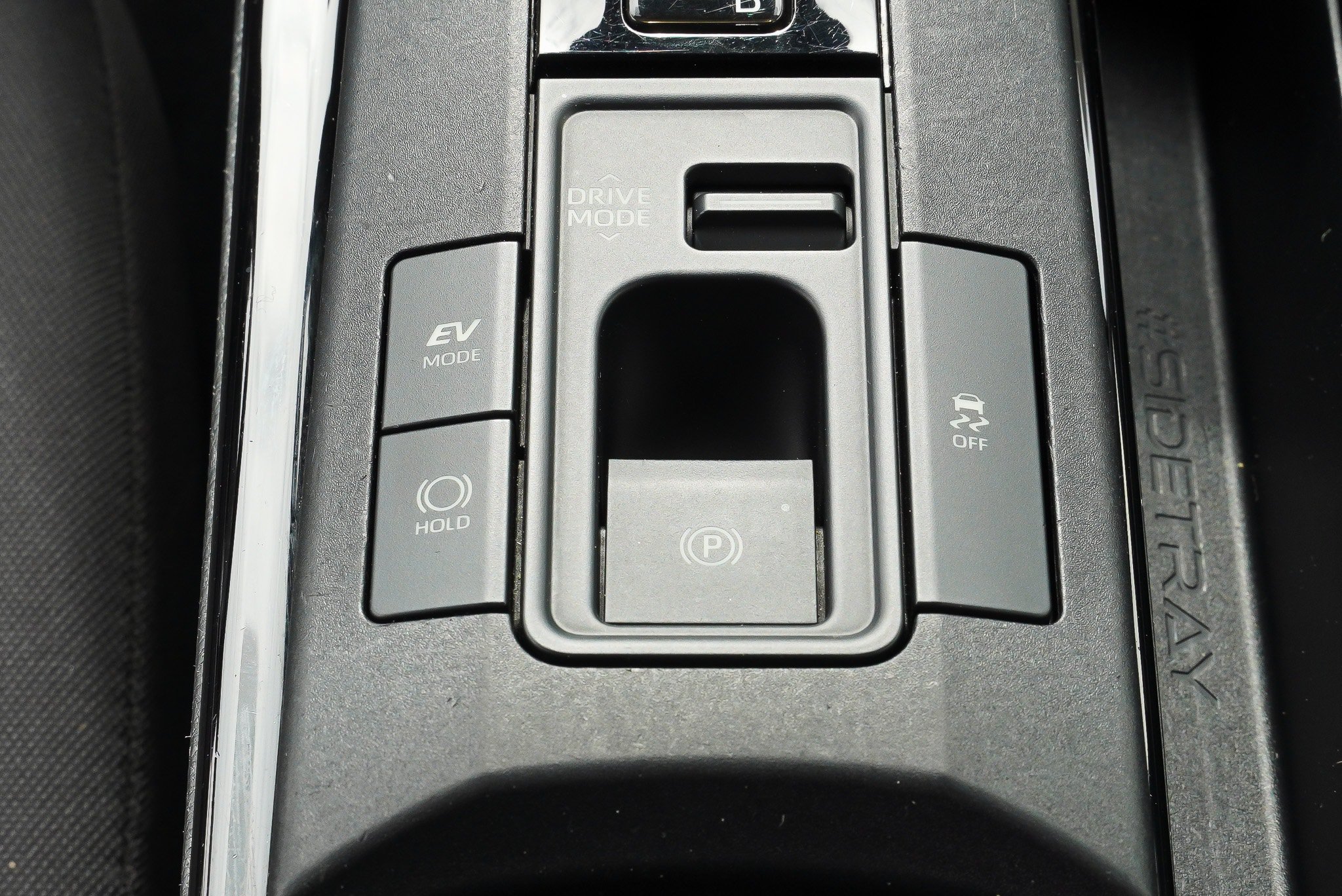 Certified 2024 Toyota Prius LE AWD/4WD image 37