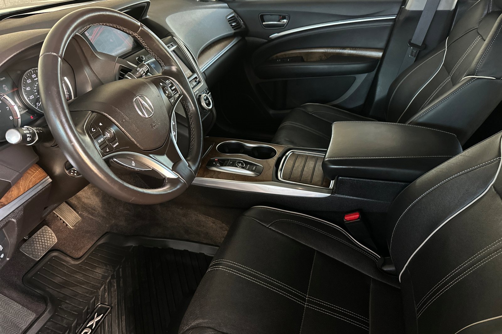 Used 2020 Acura MDX FWD w/ Advance Package image 9