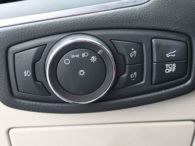 Used 2021 Ford Edge Titanium image 37