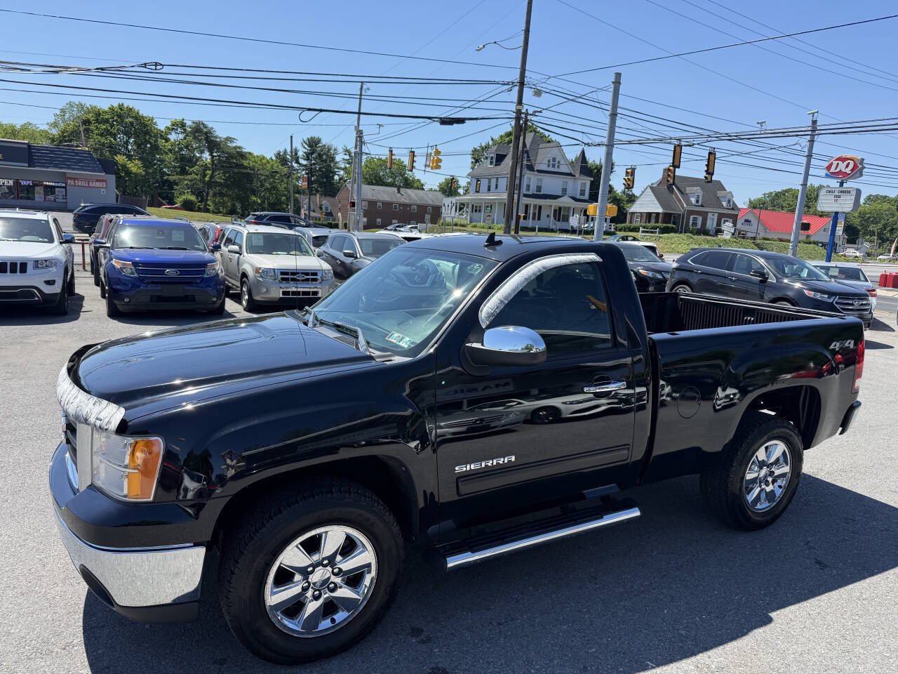 Used 2011 GMC Sierra 1500 SLE w/ Chrome Essentials Package AWD/4WD image 27