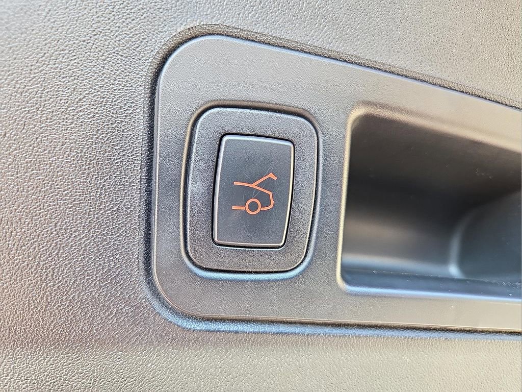 Used 2016 Tesla Model S P90D image 26