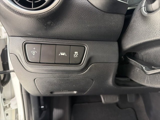 Used 2019 Kia Forte LXS image 12