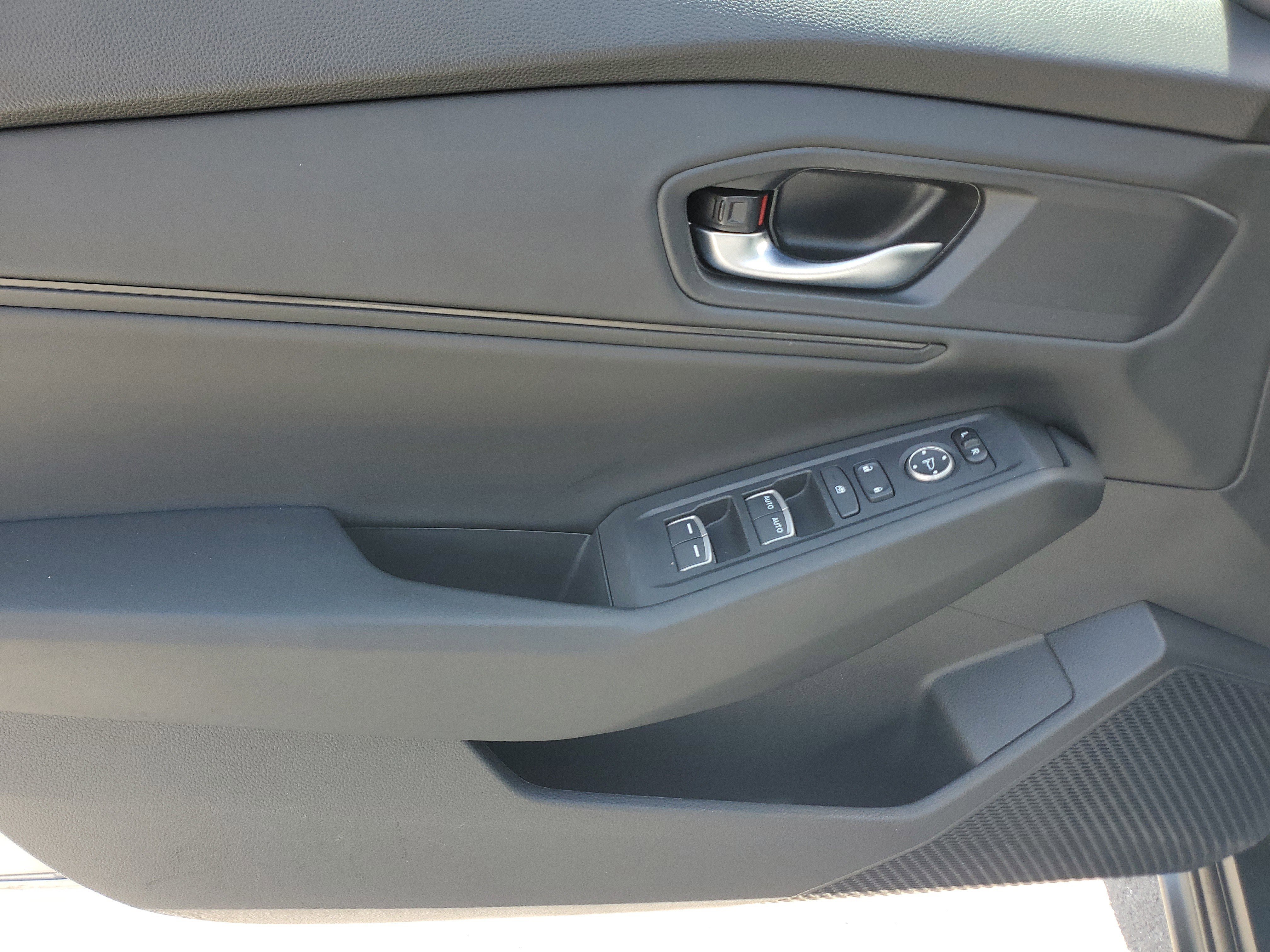 Used 2024 Honda Accord EX image 26