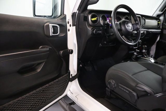 Used 2022 Jeep Wrangler Sport image 8