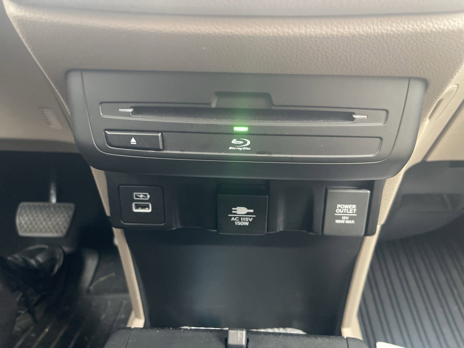 Used 2024 Honda Odyssey Elite image 27