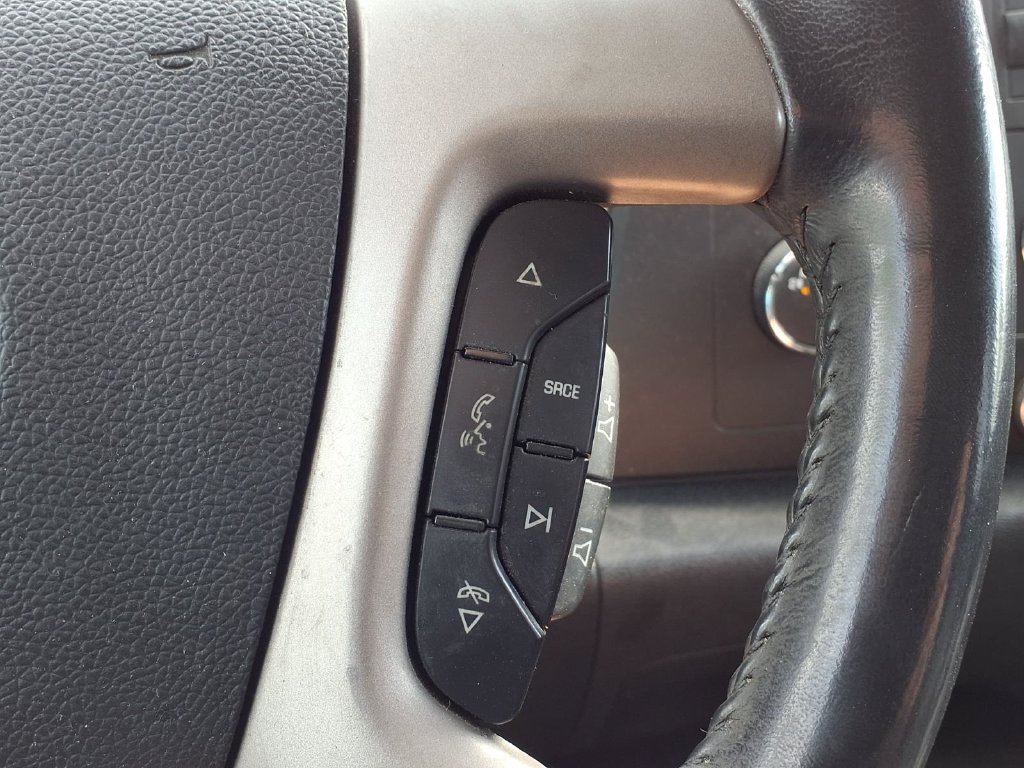 Used 2011 GMC Sierra 1500 SLE w/ Power Tech Package AWD/4WD image 18