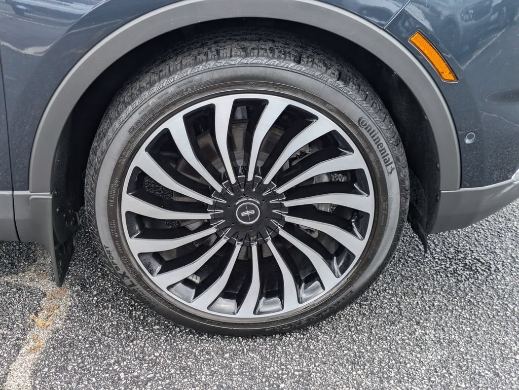 Certified 2023 Lincoln Nautilus Black Label AWD/4WD image 11