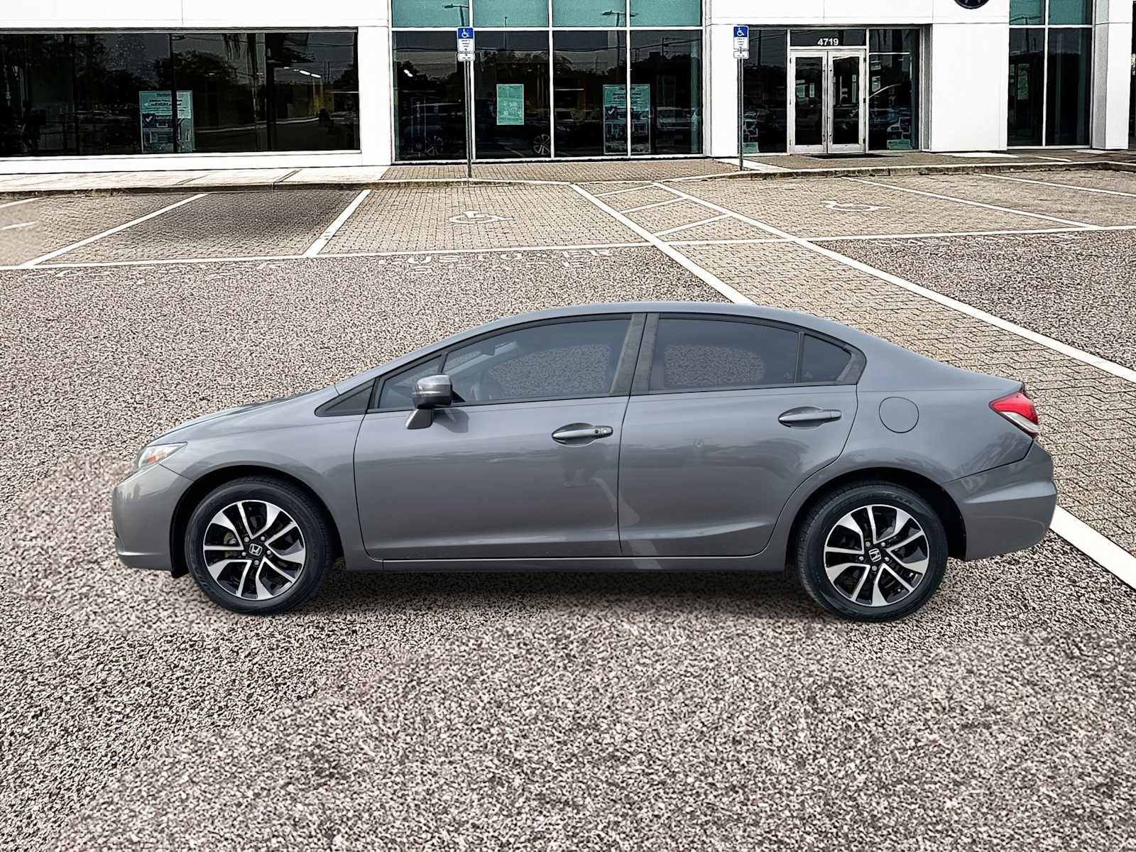 Used 2015 Honda Civic EX image 7