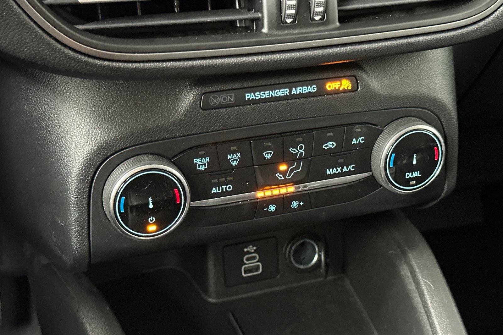 Used 2025 Ford Escape Active image 20