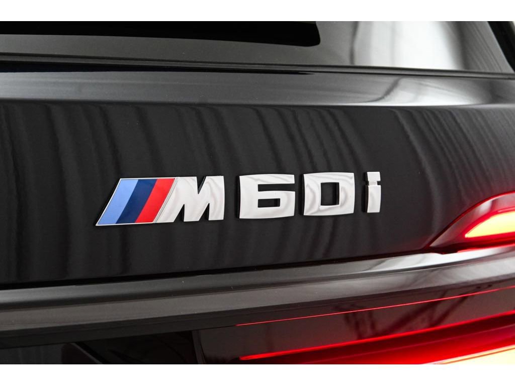 Used 2025 BMW X7 M60i AWD/4WD image 79