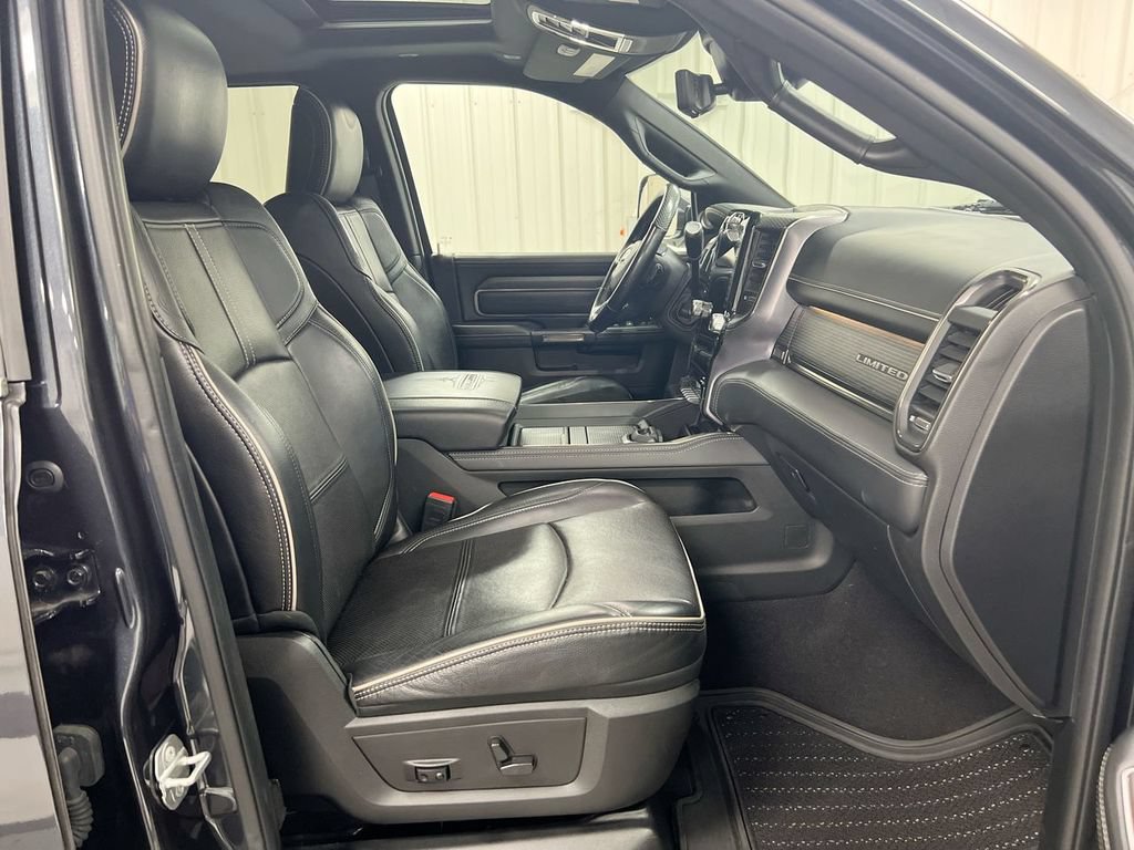 Used 2021 RAM 2500 Limited AWD/4WD image 23