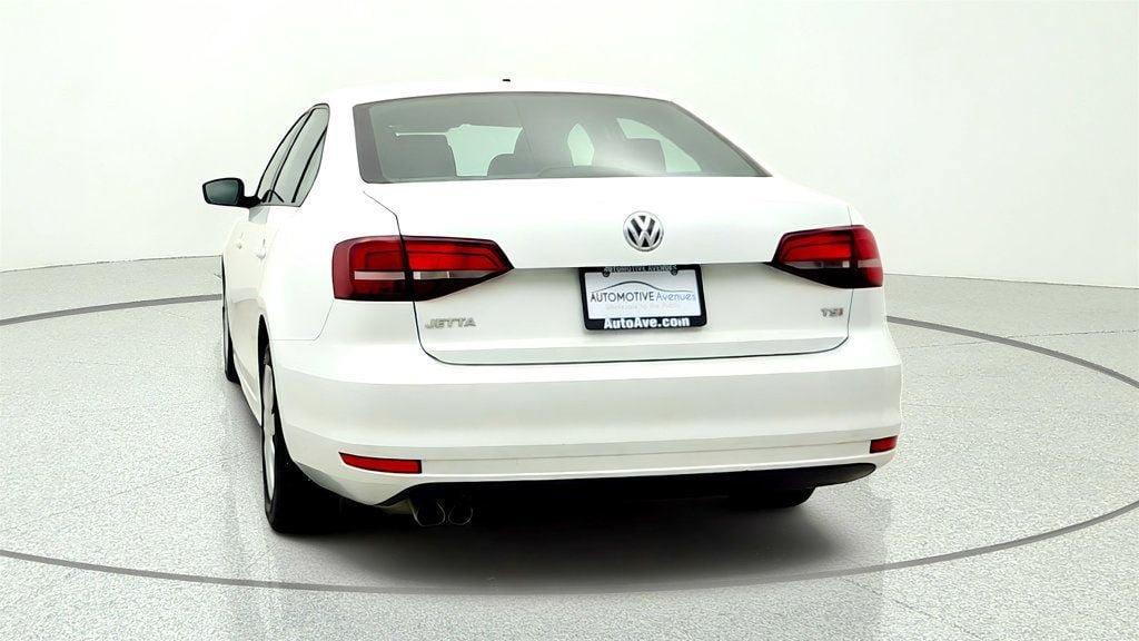 Used 2016 Volkswagen Jetta S FWD image 6