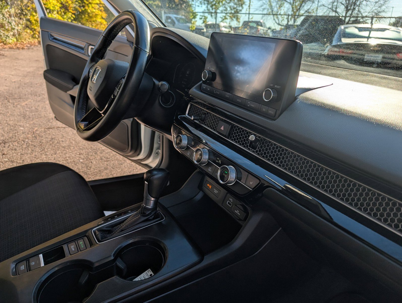 Used 2022 Honda Civic EX image 19