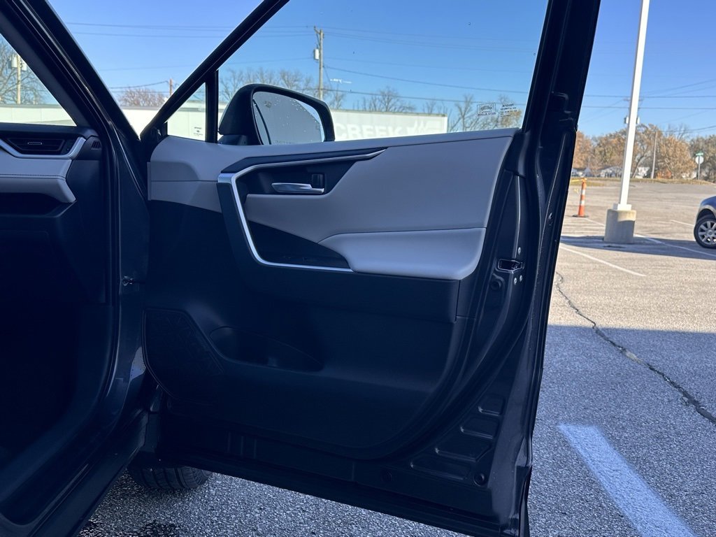 New 2025 Toyota RAV4 XLE Premium image 22