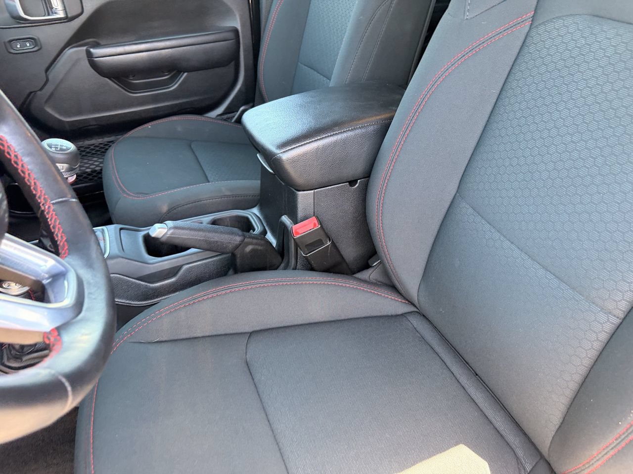 Used 2021 Jeep Wrangler Unlimited Rubicon AWD/4WD image 18
