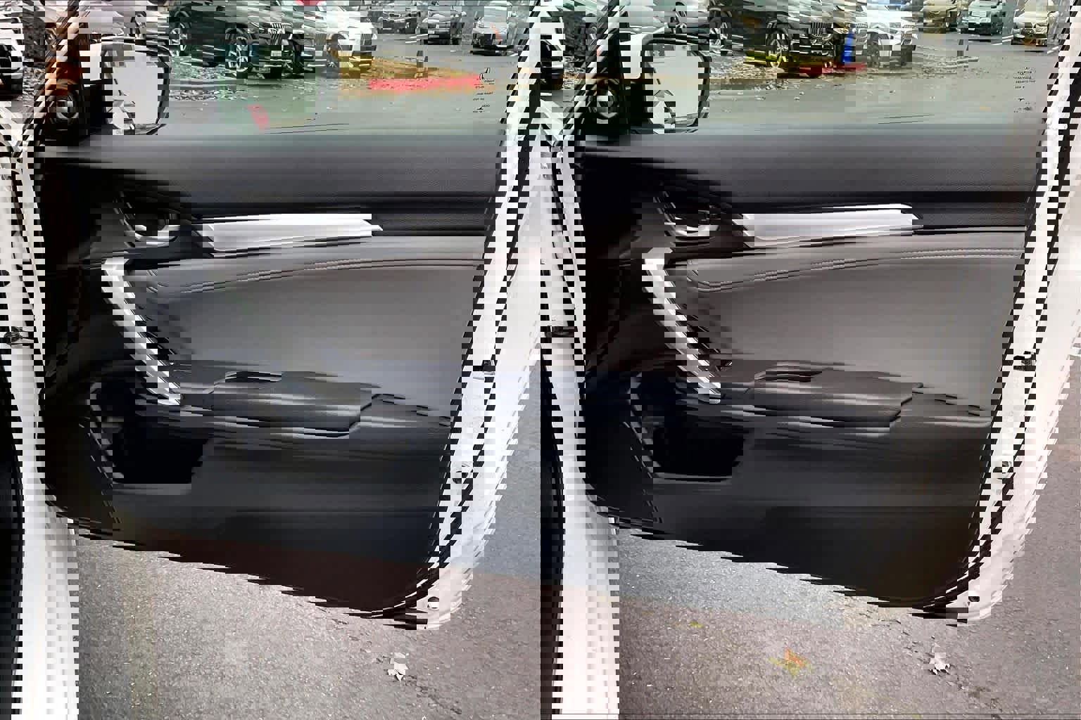 Used 2017 Honda Civic EX-L image 25