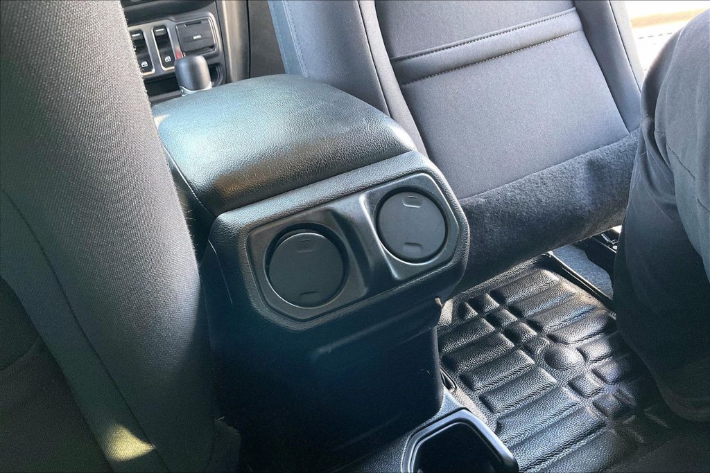 Used 2019 Jeep Wrangler Sport w/ Quick Order Package 24S AWD/4WD image 11