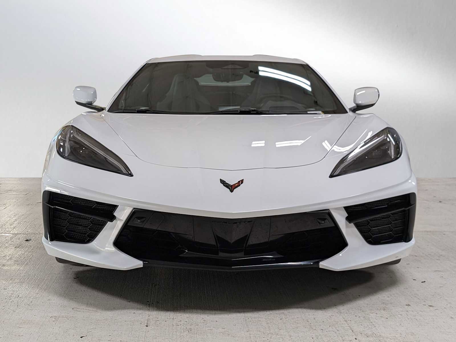Used 2025 Chevrolet Corvette Stingray Preferred Cpe w/ Battery Protection Package image 8