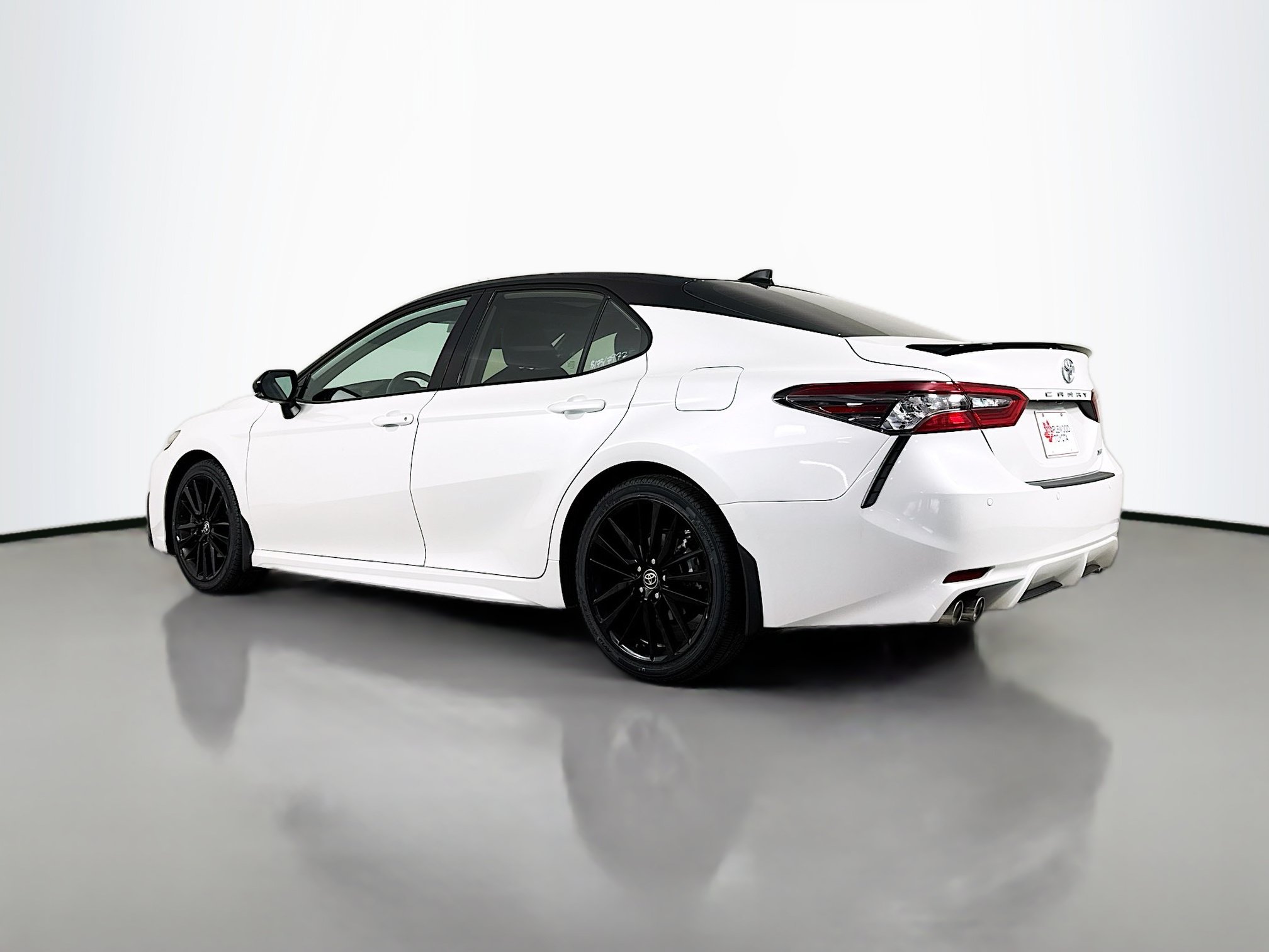 Certified 2021 Toyota Camry XSE w/ Navigation Package FWD image 5