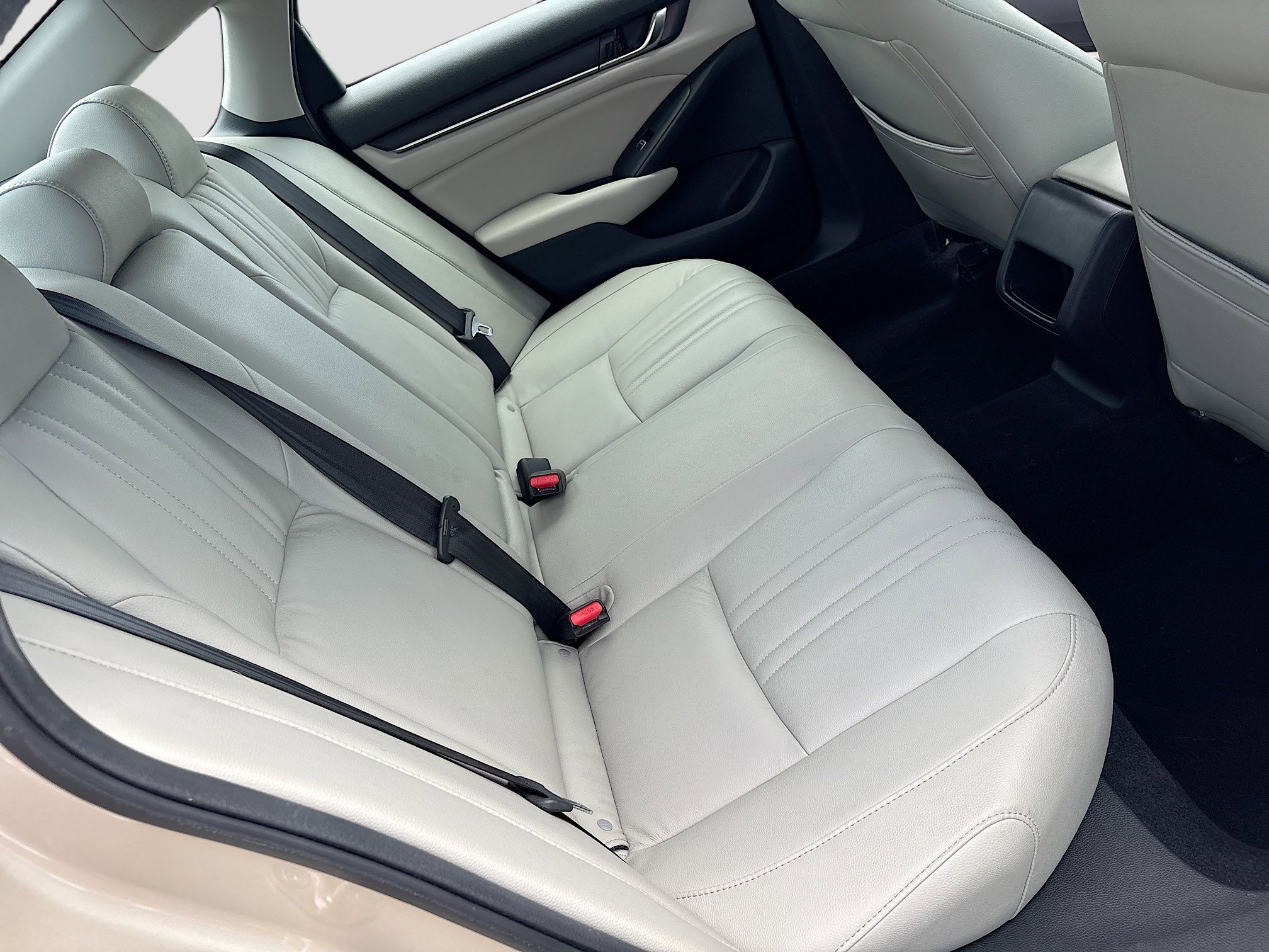 Used 2019 Honda Accord LX image 17