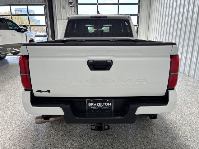 Used 2025 Toyota Tacoma TRD Sport image 6