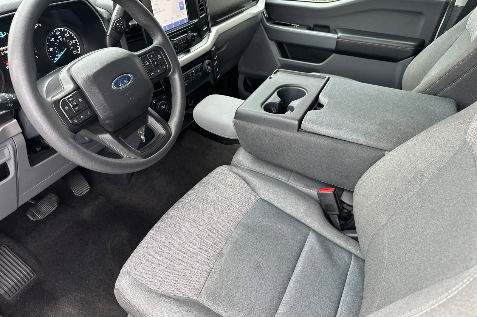 Used 2023 Ford F150 XLT image 10