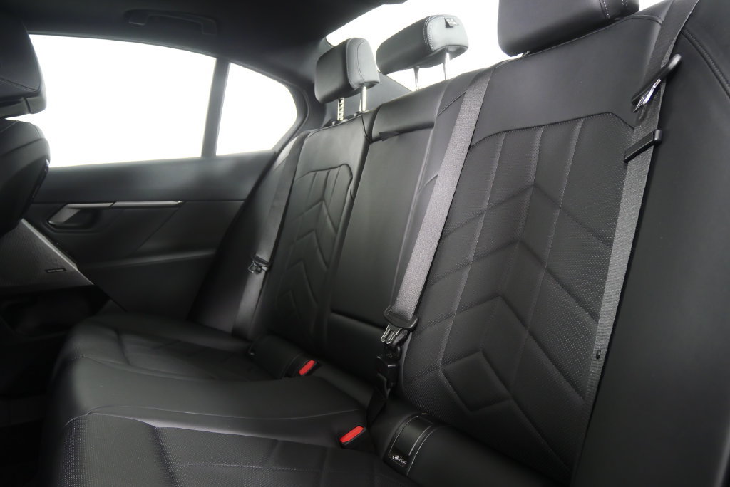 Certified 2026 BMW 530i RWD image 14