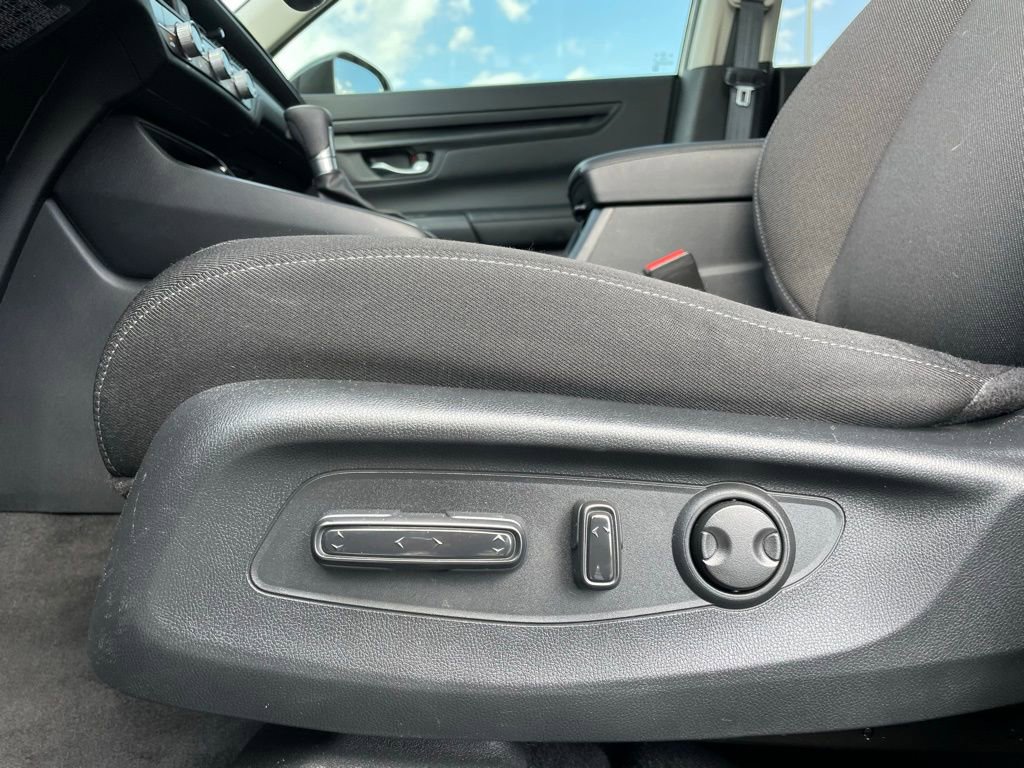 Certified 2025 Honda CR-V EX image 22