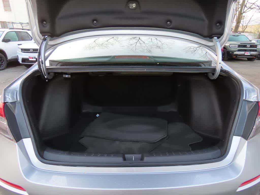 Used 2023 Honda Civic Sport image 11