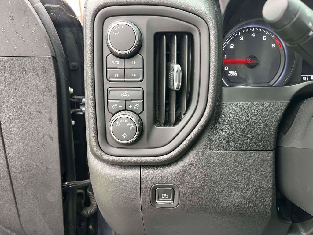 Used 2020 Chevrolet Silverado 1500 Custom Trail Boss w/ Custom Convenience Package image 16