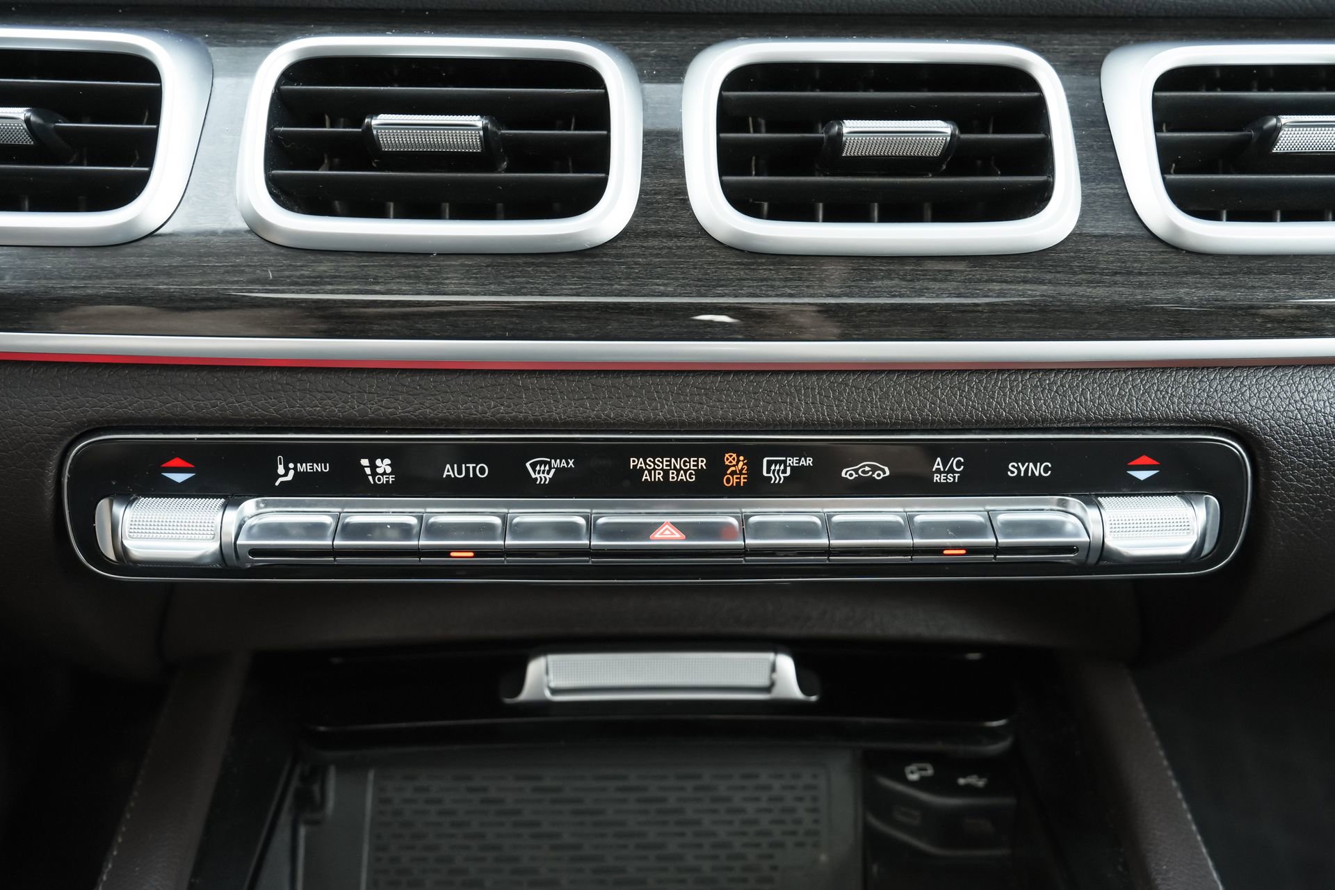 Used 2020 Mercedes-Benz GLE 350 4MATIC image 14