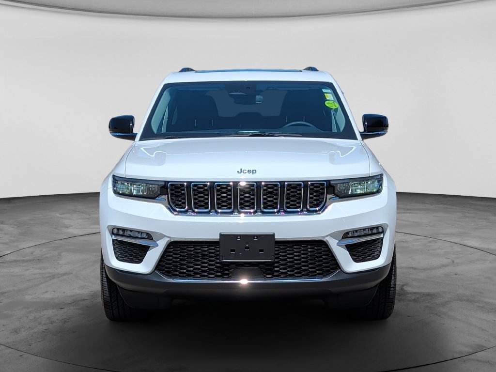 Used 2023 Jeep Grand Cherokee 4WD 4xe image 2