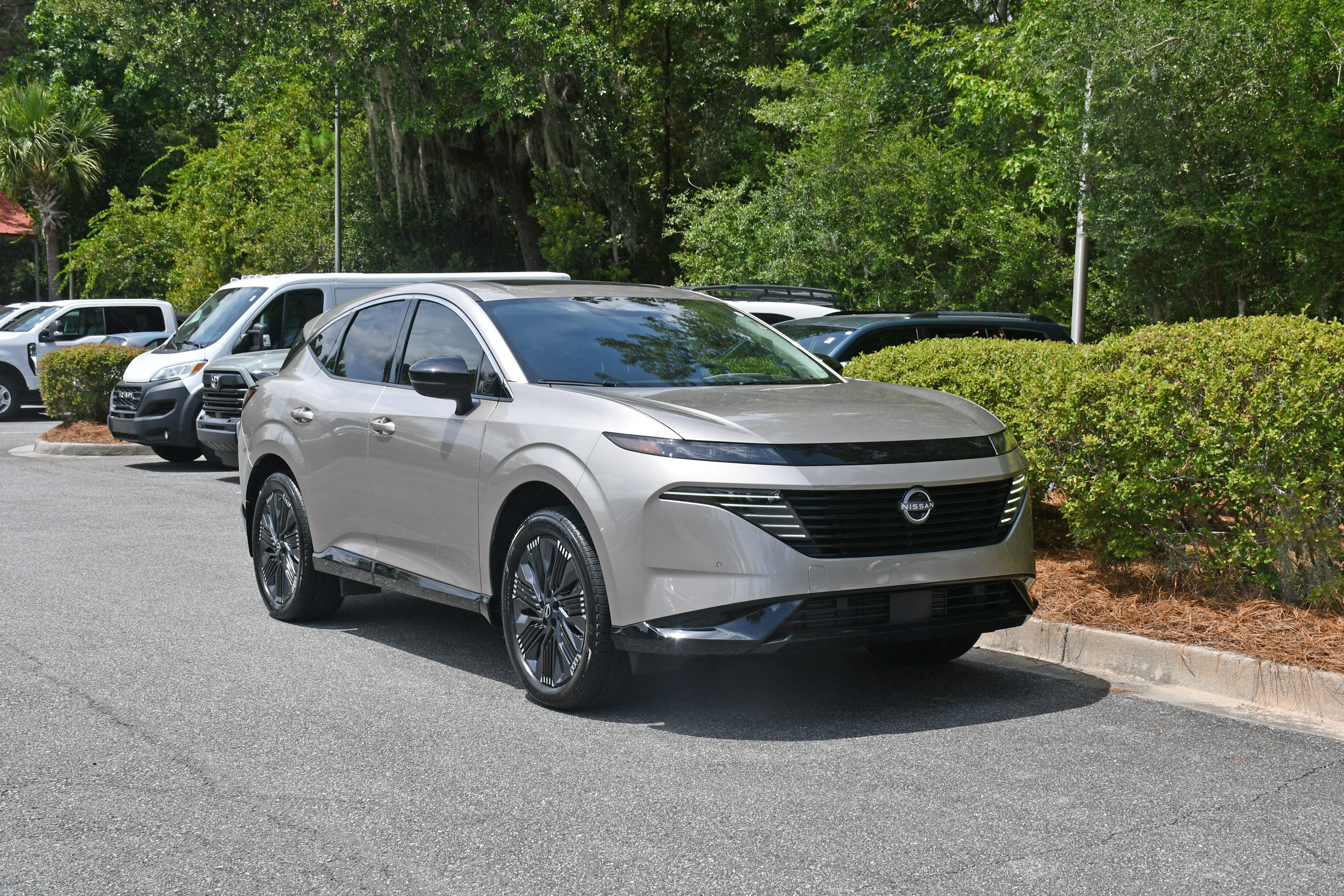 Used 2025 Nissan Murano Platinum w/ Cargo Package AWD/4WD image 6