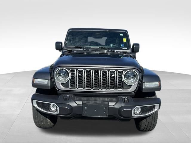 Used 2025 Jeep Wrangler Unlimited Sahara w/ Safety Group image 12