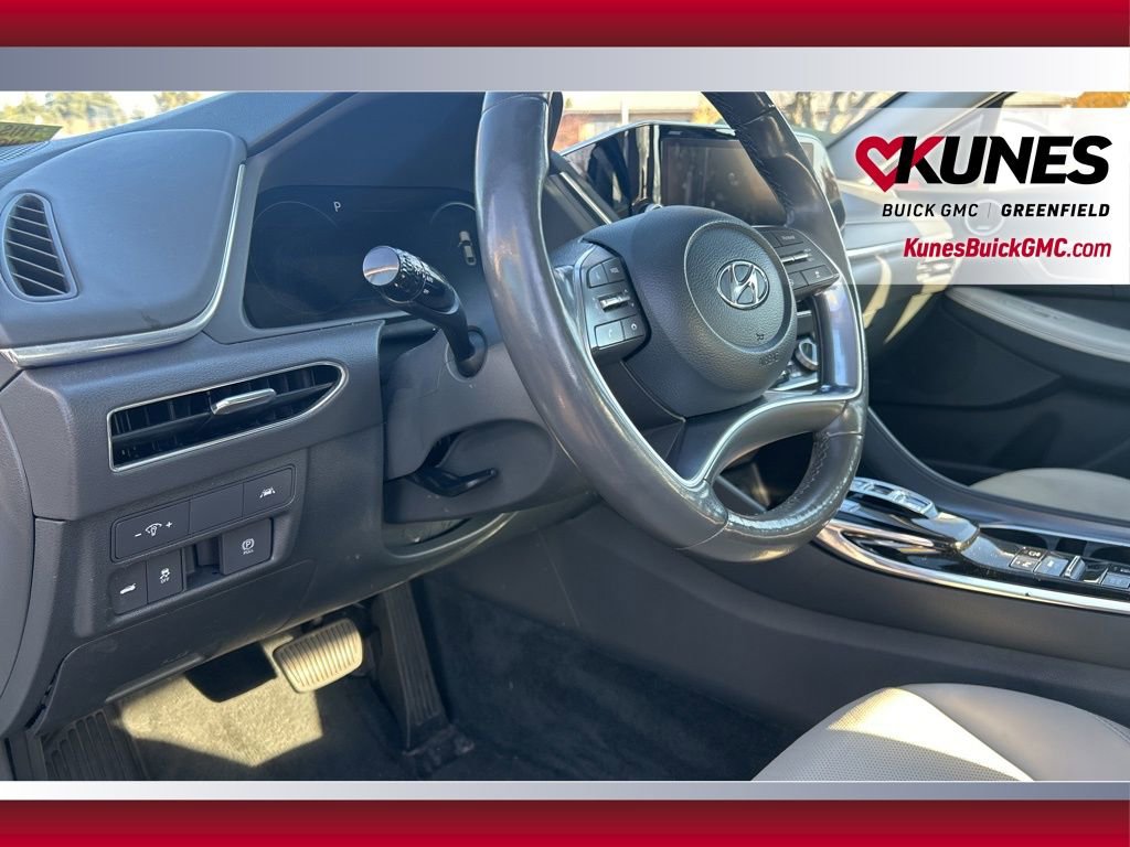 Used 2023 Hyundai Sonata Limited image 13