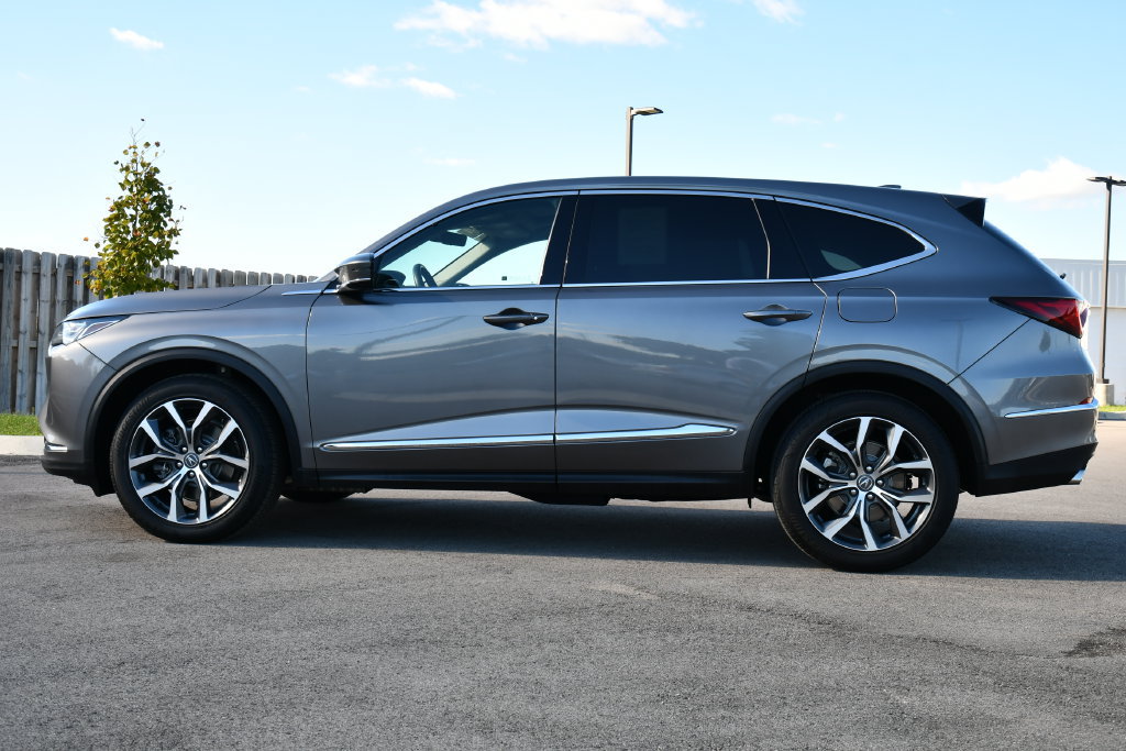 Certified 2024 Acura MDX w/ Technology Package AWD/4WD image 7